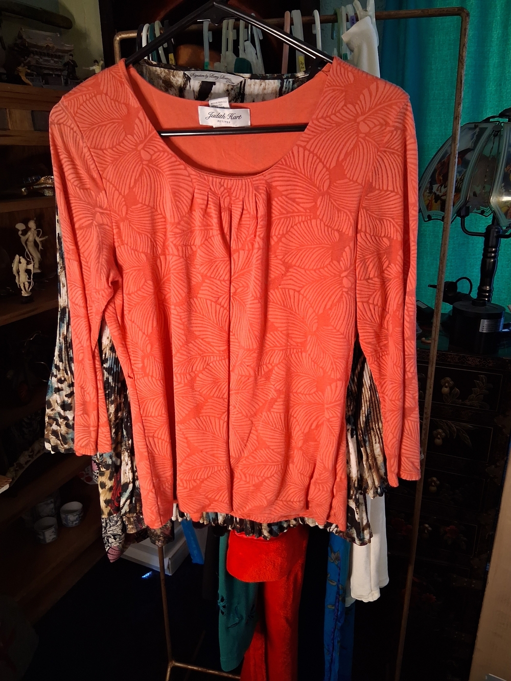 Labelle Knit Scoop Neck Pleated Coral Blouse